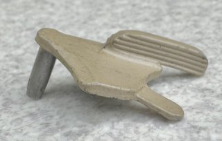 米軍放出品.ブランク アダプター 赤