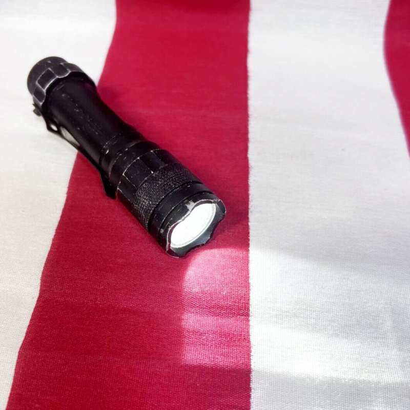 画像5: 米軍放出品 NORLITE LED ライト　懐中電灯   (5)