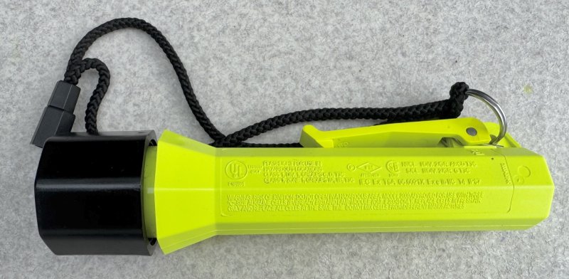 画像2: 米軍実物 PELICAN ペリカン SABRE ライト 2000 (2)