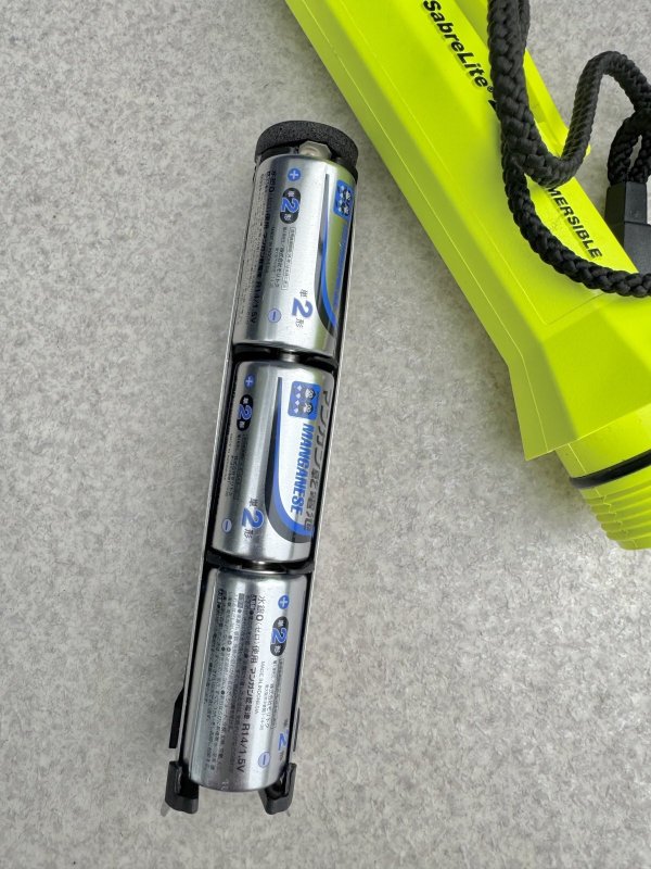 画像7: 米軍実物 PELICAN ペリカン SABRE ライト 2000 (7)