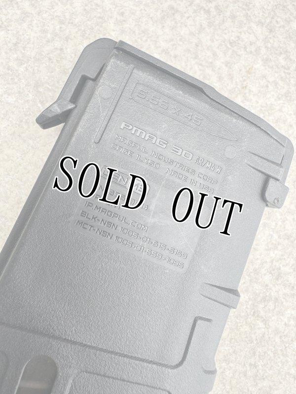 画像9: 米軍実物 MAGPUL  PMAG 30 GEN M3 AR-15/M4/M16 30連マガジン  WINDOW 両窓 30rd マグ 5.56mm ブラック (9)