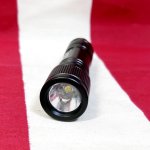 画像3: 米軍放出品 ORCATORCH D560　懐中電灯  LED (3)