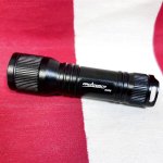 画像5: 米軍放出品 ORCATORCH D560　懐中電灯  LED (5)