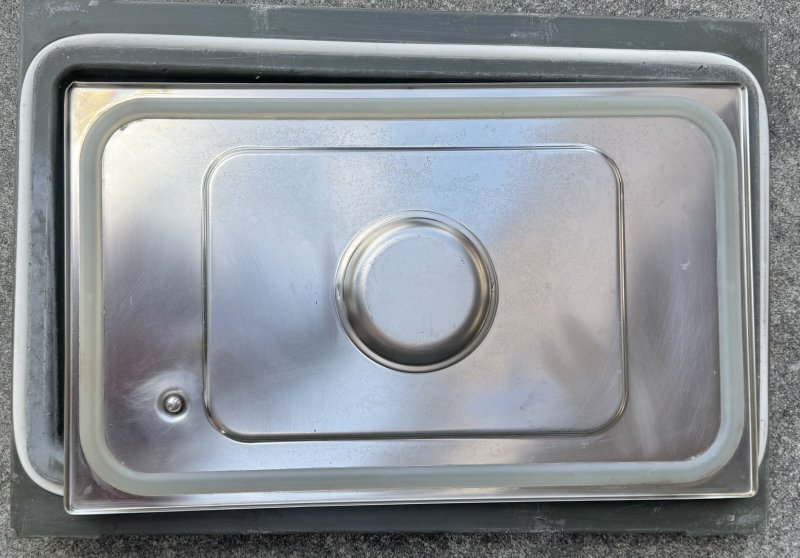 画像11: 米軍実物  SINT PLAST INSULATED FOOD CONTAINER (11)