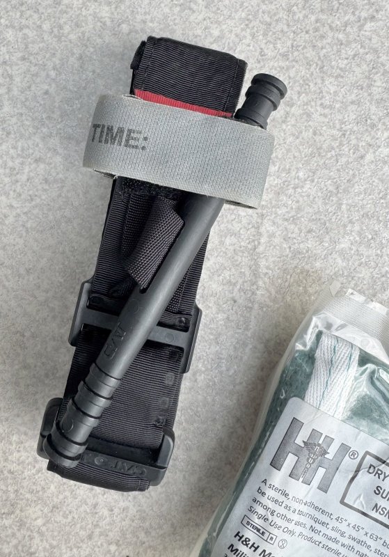 画像8: 米軍実物 メディカル トラウマ キット  ポーチ (8)