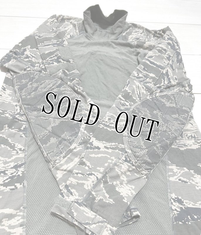 画像2: 米軍放出品　MASSIF　ABU　コンバットシャツ　MEDIUM (2)