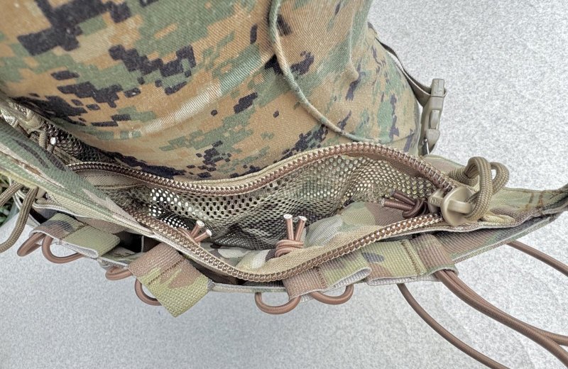 画像8: ORDNANCE TACTICAL OKINAWA 沖縄オードナンス製 FRONT FASTEX CHEST RIG (8)