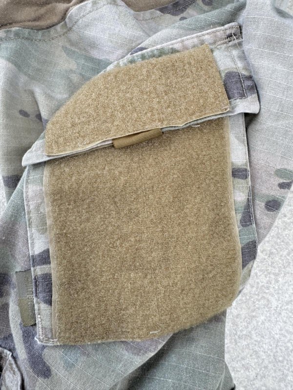 画像5: 米軍放出品 TRU-SPEC  マルチカム コンバットシャツ　M-R (5)