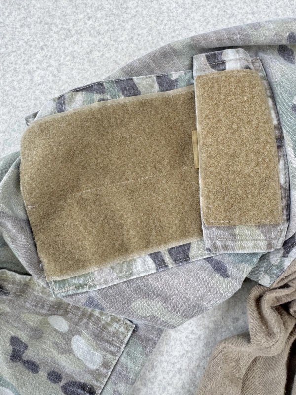 画像6: 米軍放出品 TRU-SPEC  マルチカム コンバットシャツ　M-R (6)