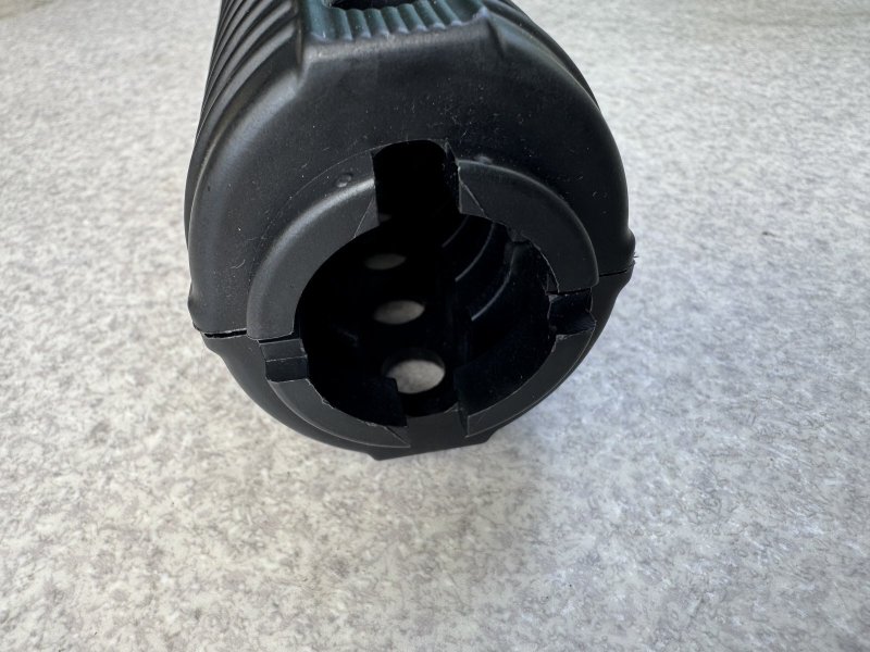 画像6: 米軍放出品  DPMS AR15 AP4 Handguard (6)