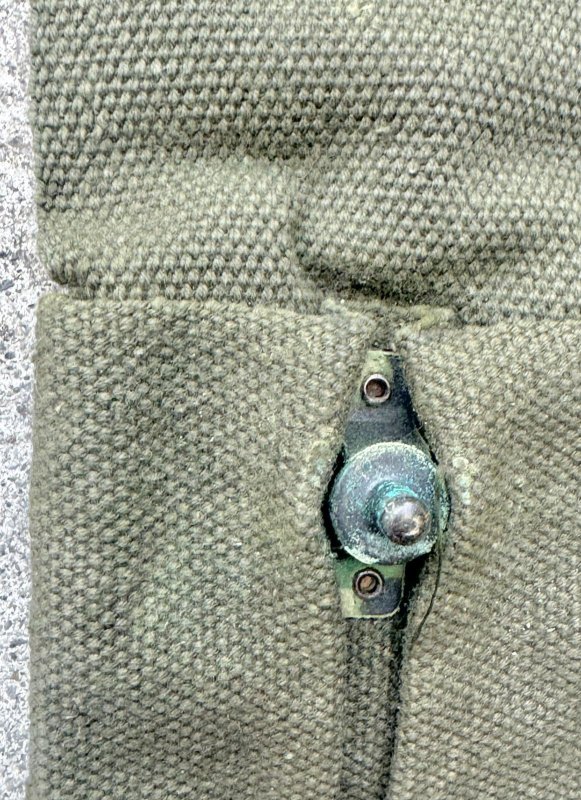 画像6: 米軍実物 ナム戦 M1911 M56 9mm ダブル マガジン ポーチ (6)