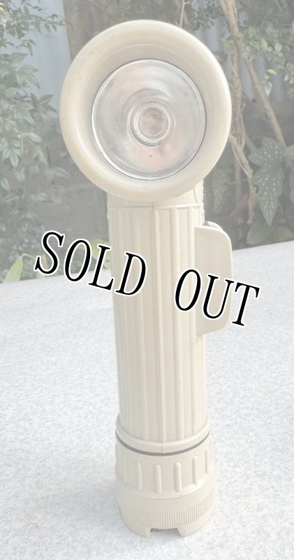 画像2: 米軍実物 FULTON MX-991/U L型 LED フラッシュライト デザート (2)