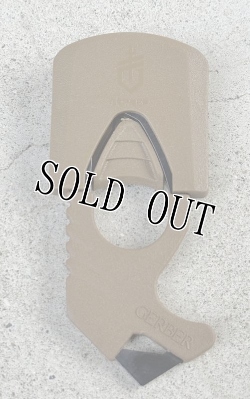 画像8: 米軍実物 GERBER レスキューツール  ガラスブレイカー ストラップカッター  (8)