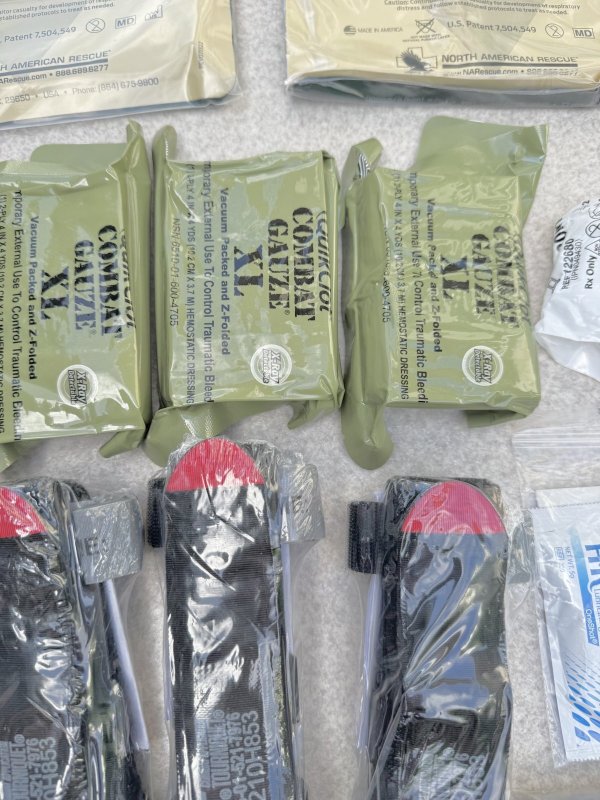 画像5: 米軍実物 USMC Combat Lifesaver Kit NORTH AMERICAN RESCUE (5)