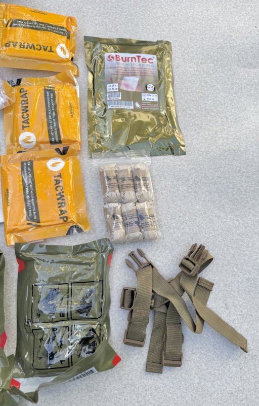 画像12: 米軍実物 USMC Combat Lifesaver Kit NORTH AMERICAN RESCUE (12)