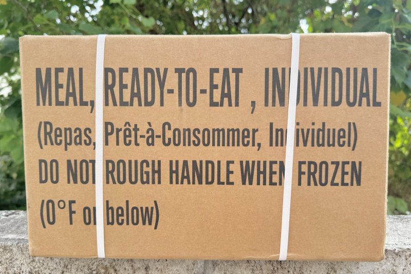 画像1: 米軍実物 2026年4月検【アメリカル】MREレーション非常食/戦闘食 MENU-B 12個セット (1)