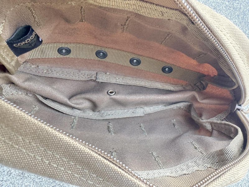 画像8: 米軍放出品 CONDOR ユーティリティポーチ コヨーテ (8)