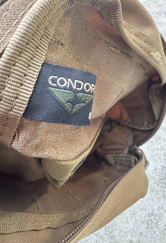 画像9: 米軍放出品 CONDOR ユーティリティポーチ コヨーテ (9)