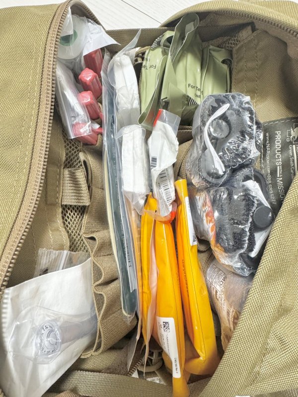 画像17: 米軍実物 USMC Combat Lifesaver Kit NORTH AMERICAN RESCUE (17)