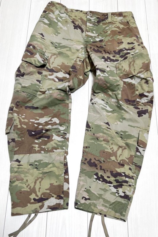 画像1: 米軍実物 スコーピオン マルチカム パンツ　MEDIUM-SHORT (1)