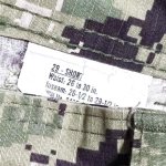 画像4: 米軍実物,US NAVY,　AOR2　NUW　迷彩パンツ　TYPEIII　29-SHORT (4)