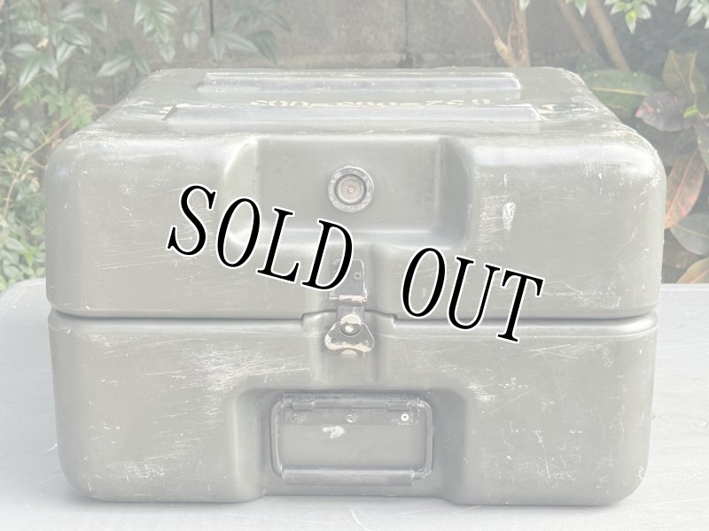 画像3: 米軍実物 HARDIGG コンテナー BOX PELICAN  (3)