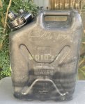 画像3: 米軍実物 WATER タンク　ブラック  (プラスチック) (3)