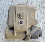 画像1: 米軍実物 SUREFIRE ヘルメットライト イエローグリーン 赤外線 タン (1)
