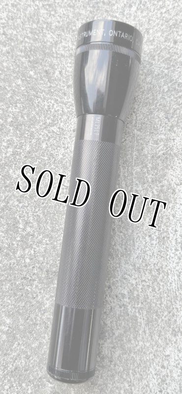画像2: 米軍放出品 MAG-LITE(マグライト) ML25LT LED フラッシュライト 警棒 懐中電灯   (2)