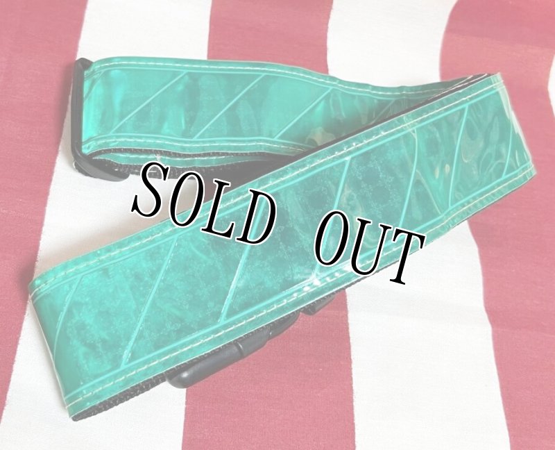 画像2: 米軍放出品　リフレクションべルト　反射ベルト　グリーン (2)