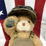 画像4: 米軍放出品 USMC 海兵隊 ミリタリー オードナンスプレキャリ着用ベアー  (4)
