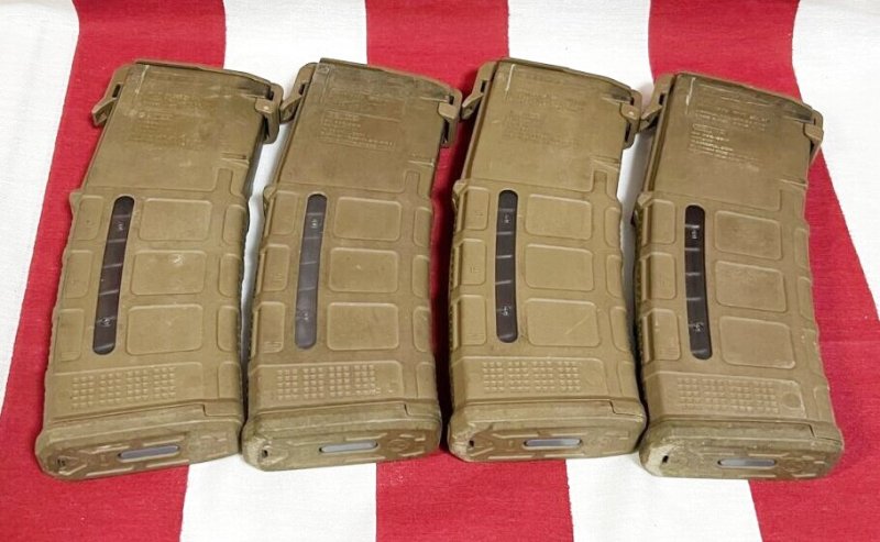 画像2: 米軍実物 MAGPUL PMAG 30 GEN M3 AR-15/M4/M16 30連マガジン   WINDOW 両窓 30rd マグ 5.56mm コヨーテタン 4個セット  (2)