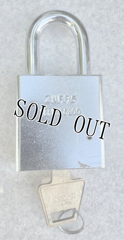 画像2: 米軍実物 軍用 AMERICAN LOCK 5200 南京錠 (2)