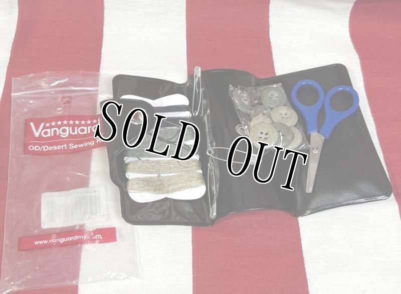 画像2: 米軍放出品.Military Vangurd ソーイングキット (2)