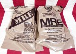 画像1: 米軍実物 2024年検【アメリカル】MREレーション/戦闘食 2個セット (1)