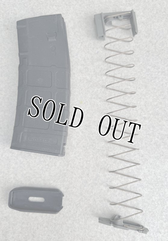 画像1: 米軍実物 Magpul PMAG 30 AR-15/M4/M16 GEN M3 5.56 マガジン (1)