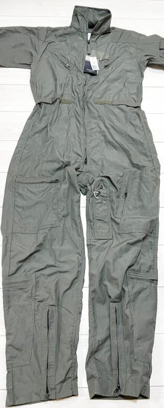 画像2: 米軍放出品　PROPPER　CWU27/P　フライトスーツ　44L  (2)
