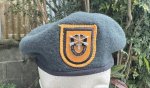 画像1: 米軍実物 U.S.ARMY デッドストック 60s ビンテージ ベトナム戦争 アメリカ陸軍特殊部隊 ウール グリーン ベレー (1)