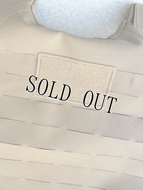 画像4: 海兵隊実物 USMC GEN3 プレートキャリア フロント MEDIUM コヨーテ (4)