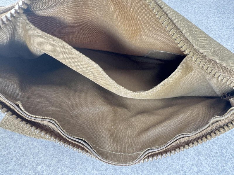 画像2: 海兵隊実物 USMC GEN3 プレートキャリア サイド パネル ポケット コヨーテ (2)