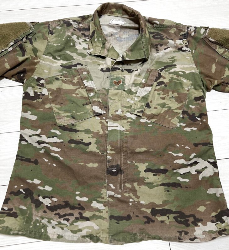 画像2: 米軍実物 USAF スコーピオン マルチカム　ジャケット　MEDIUM-REGULAR (2)