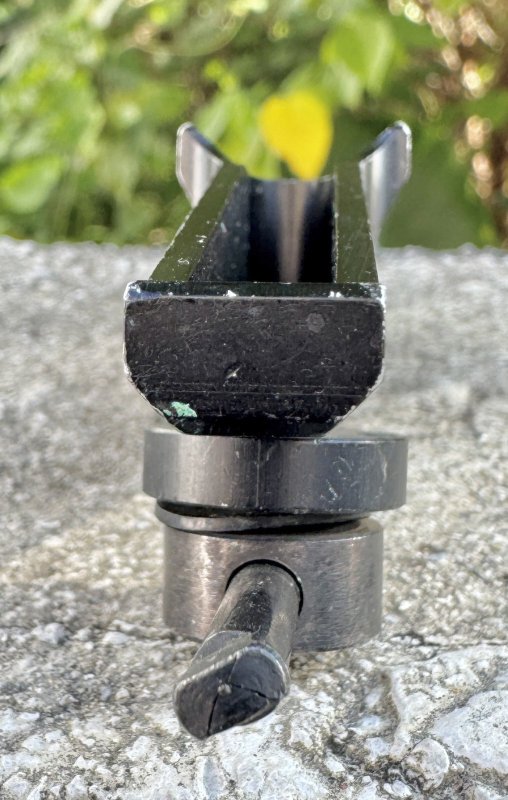 画像2: 米軍実物 PVS-17 ナイトビジョン キャリング ハンドル マウント  (2)