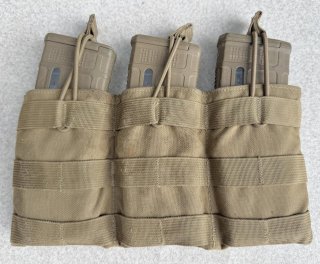 米海兵隊官給品ショットガンマガジンポーチ オリーブドラブ未使用品 米海兵隊官給品ショットガンマガジンポーチ オリーブドラブ未