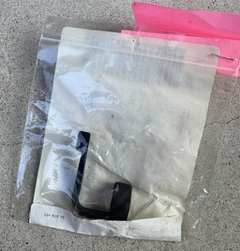 画像8: 米軍実物 M249 BARREL LOCKING LEVER (8)