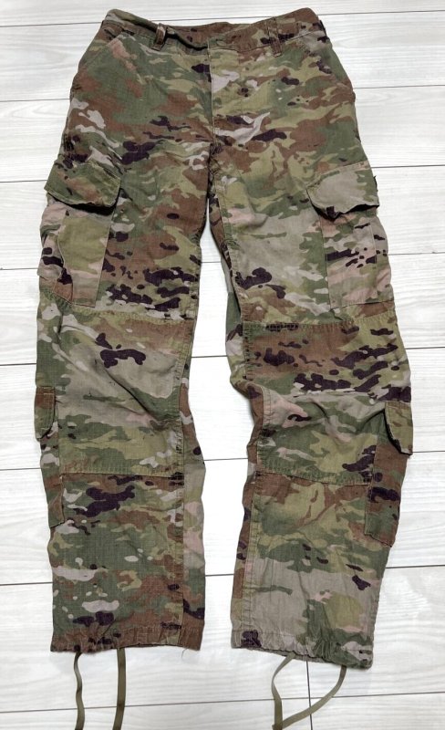 画像1: 米軍実物 マルチカムパンツ　SMALL-SHORT (1)