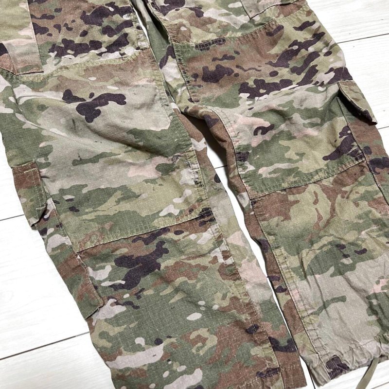画像2: 米軍実物 マルチカムパンツ　SMALL-SHORT (2)
