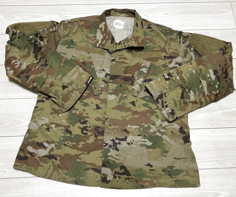 画像1: 米軍実物 スコーピオン マルチカム　ジャケット　LARGE-REGULAR (1)