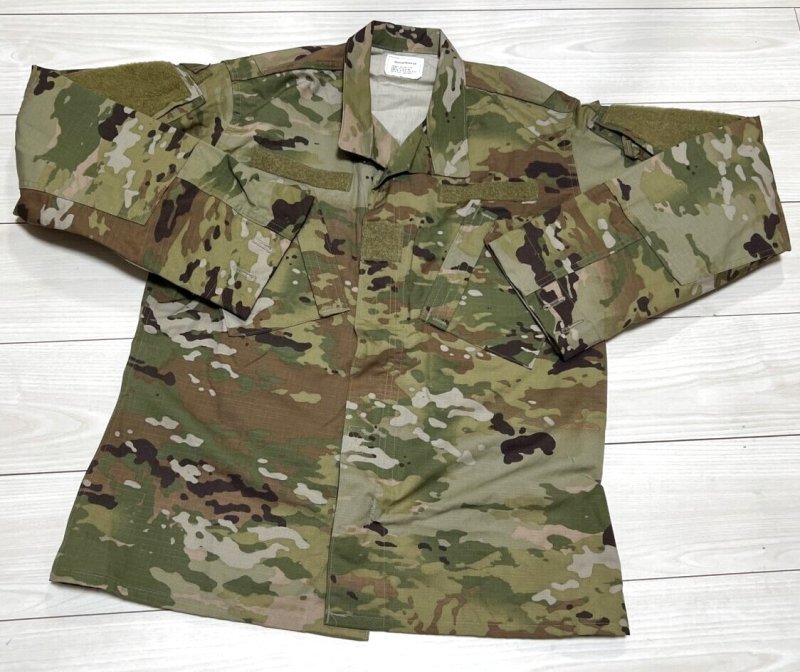 画像1: 米軍実物 スコーピオン マルチカム　ジャケット MEDIUM-REGULAR (1)