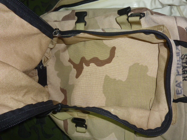 激レア 米軍 アメリカ海兵隊 特殊部隊 放出品実物 完全防水バッグ ...