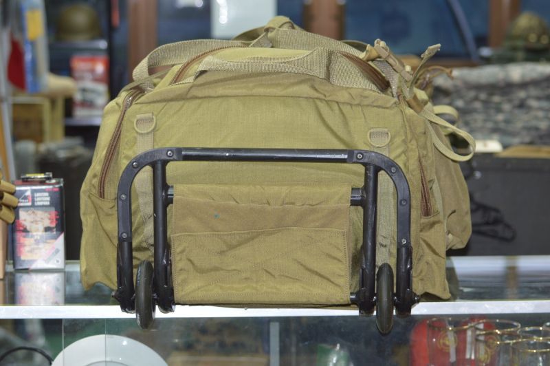 米軍実物 US NAVY SEAL Eagle TREC-W/P SS-RG Roller bag, small